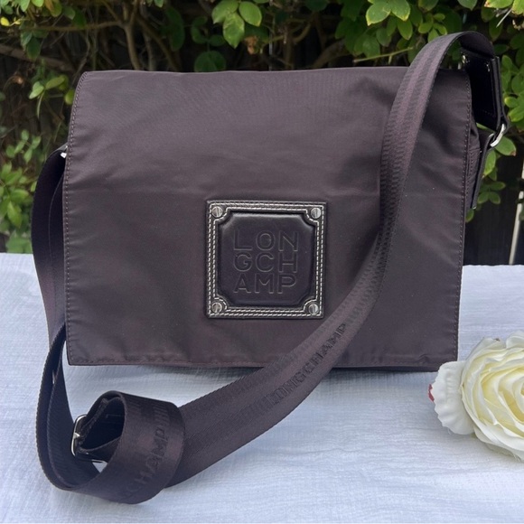 Longchamp Handbags - Longchamp crossbody nylon bag
